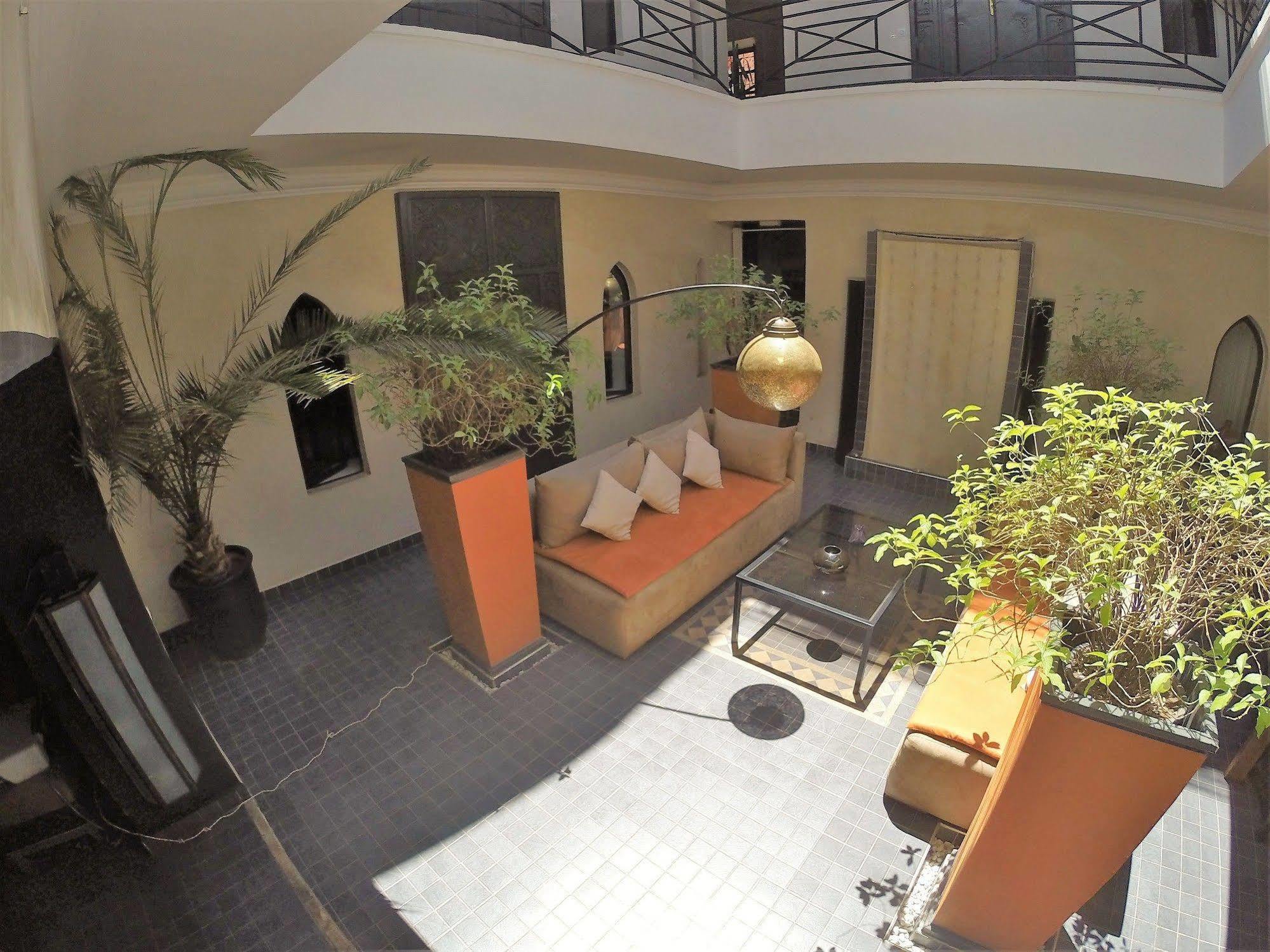 Riad Pierres Et Saveurs Soleil Маракеш Екстериор снимка